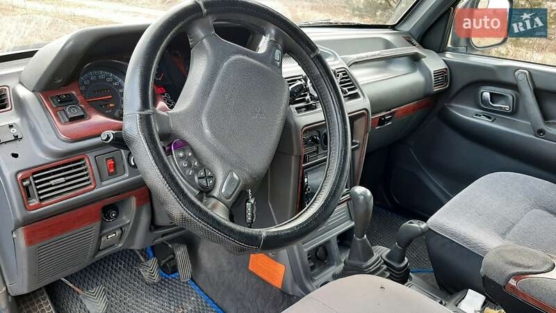 Внедорожник / Кроссовер Mitsubishi Pajero 1996 в Львове