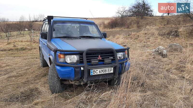 Внедорожник / Кроссовер Mitsubishi Pajero 1996 в Львове