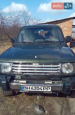 Внедорожник / Кроссовер Mitsubishi Pajero 1996 в 
