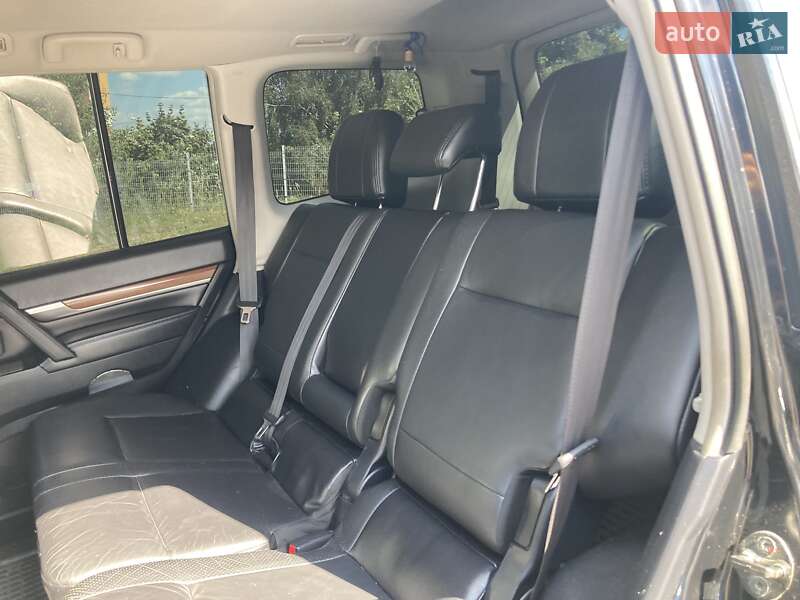 Внедорожник / Кроссовер Mitsubishi Pajero 2008 в Луцке