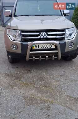 Внедорожник / Кроссовер Mitsubishi Pajero 2007 в 