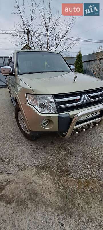 Внедорожник / Кроссовер Mitsubishi Pajero 2007 в Боярке