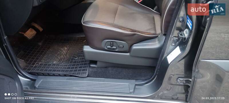 Позашляховик / Кросовер Mitsubishi Pajero 2016 в Смілі