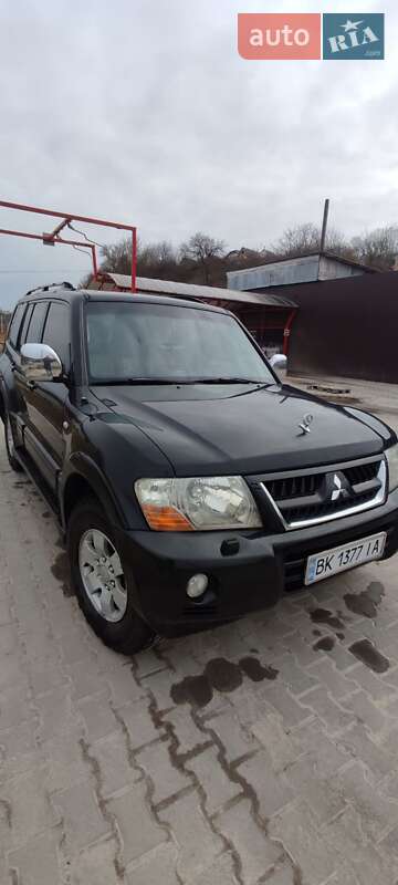 Mitsubishi Pajero 2007
