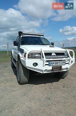 Позашляховик / Кросовер Mitsubishi Pajero 2006 в 