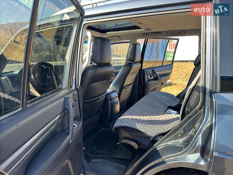 Внедорожник / Кроссовер Mitsubishi Pajero 2007 в Межгорье