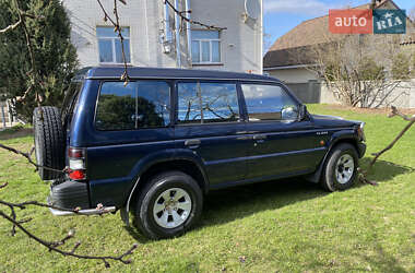 Внедорожник / Кроссовер Mitsubishi Pajero 1997 в 