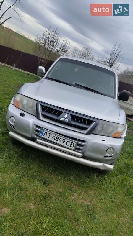Mitsubishi Pajero 2006