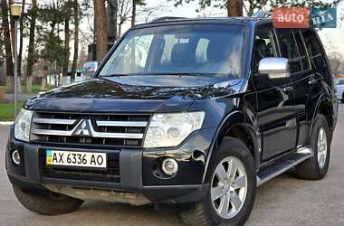 Позашляховик / Кросовер Mitsubishi Pajero 2007 в 