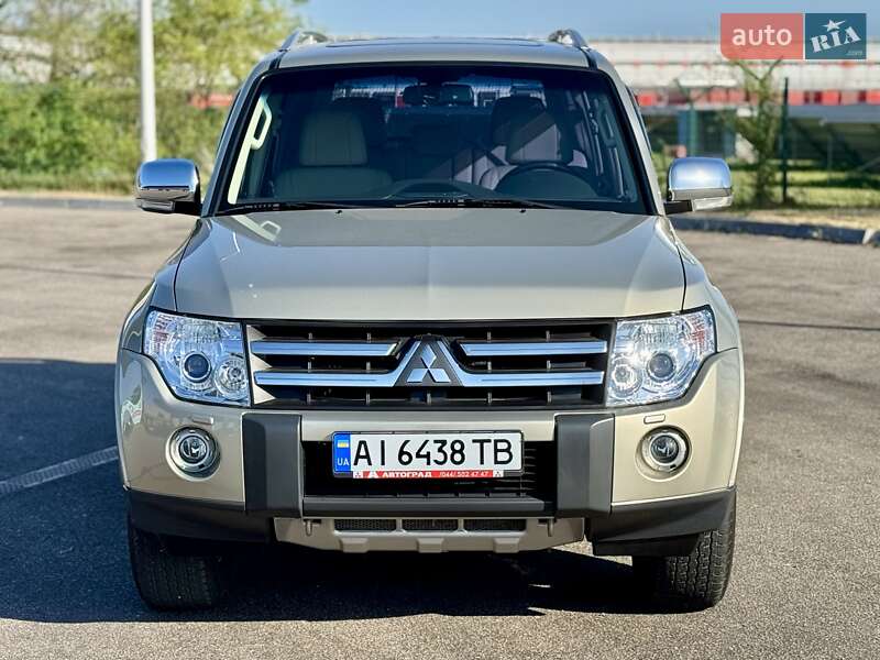 Позашляховик / Кросовер Mitsubishi Pajero 2008 в Дніпрі