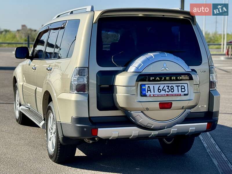 Позашляховик / Кросовер Mitsubishi Pajero 2008 в Дніпрі
