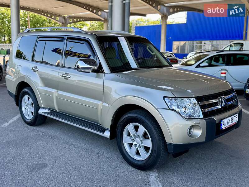 Позашляховик / Кросовер Mitsubishi Pajero 2008 в Дніпрі