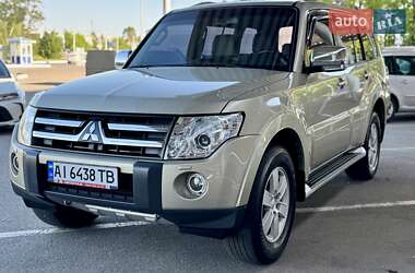 Внедорожник / Кроссовер Mitsubishi Pajero 2008 в Днепре