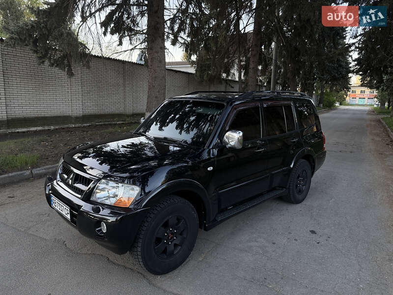 Внедорожник / Кроссовер Mitsubishi Pajero 2004 в Виннице