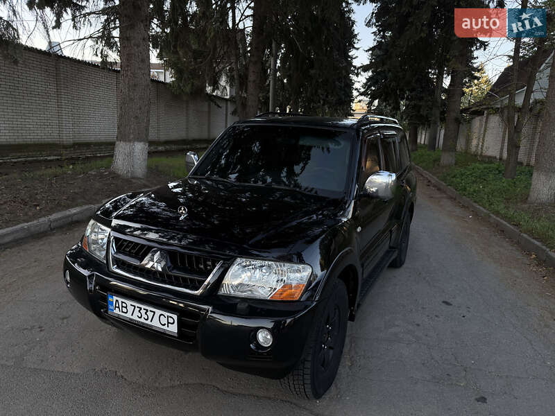 Внедорожник / Кроссовер Mitsubishi Pajero 2004 в Виннице