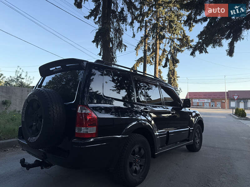 Внедорожник / Кроссовер Mitsubishi Pajero 2004 в Виннице