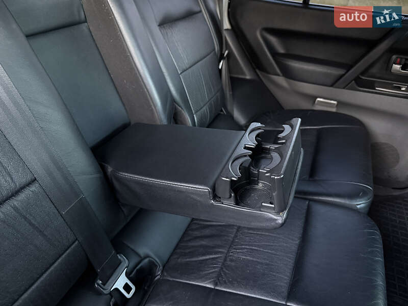 Внедорожник / Кроссовер Mitsubishi Pajero 2004 в Виннице