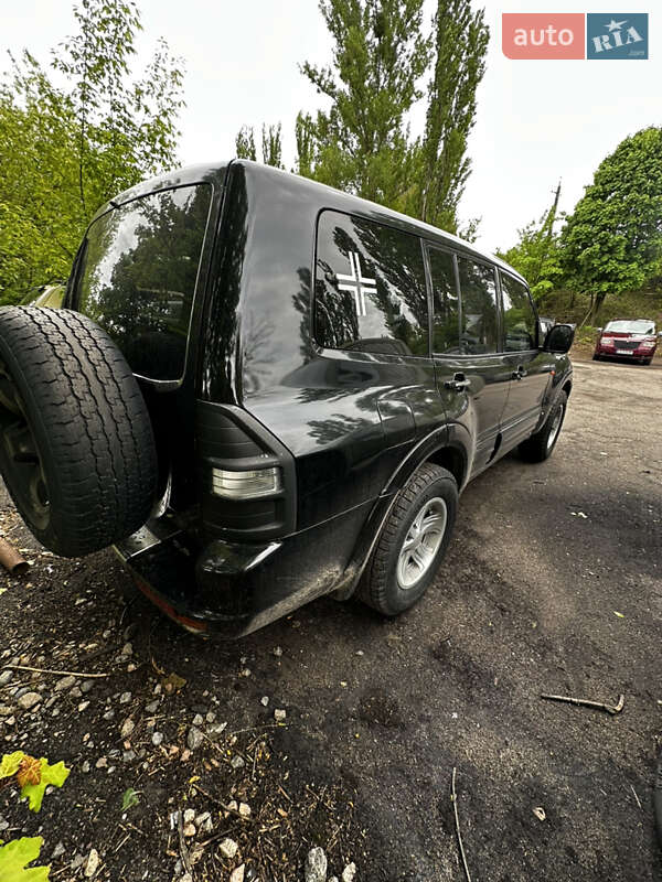 Внедорожник / Кроссовер Mitsubishi Pajero 2000 в Украинке