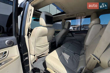 Внедорожник / Кроссовер Mitsubishi Pajero 2007 в 