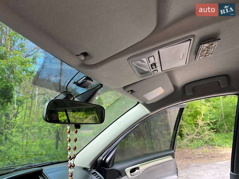 Внедорожник / Кроссовер Mitsubishi Pajero 2013 в Краснограде
