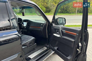 Внедорожник / Кроссовер Mitsubishi Pajero 2007 в 