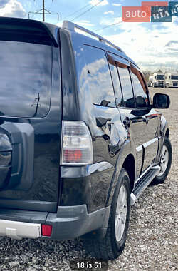 Внедорожник / Кроссовер Mitsubishi Pajero 2007 в 
