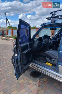 Внедорожник / Кроссовер Mitsubishi Pajero 1993 в 