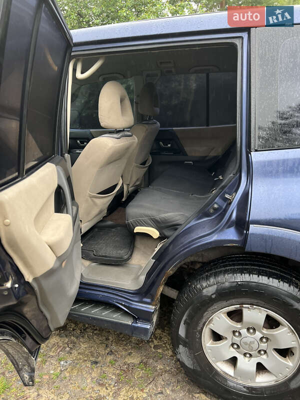 Позашляховик / Кросовер Mitsubishi Pajero 2006 в Луцьку фото 18 Позашляховик / Кросовер Mitsubishi Pajero 2006 в Луцьку