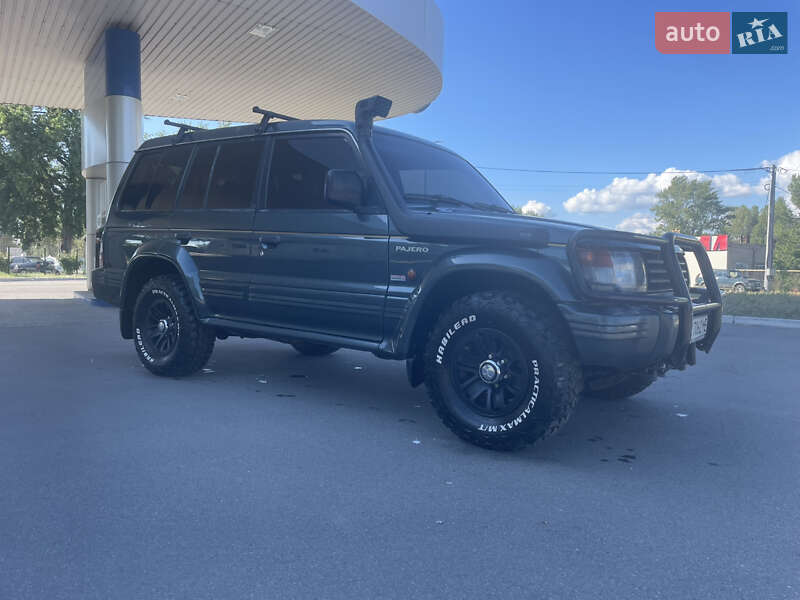 Внедорожник / Кроссовер Mitsubishi Pajero 1993 в Кременчуге