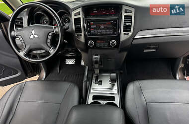 Внедорожник / Кроссовер Mitsubishi Pajero 2019 в 