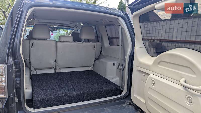 Внедорожник / Кроссовер Mitsubishi Pajero 2007 в Броварах фото 10 Внедорожник / Кроссовер Mitsubishi Pajero 2007 в Броварах