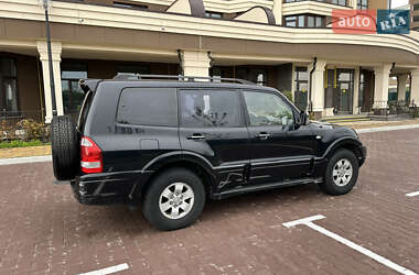 Позашляховик / Кросовер Mitsubishi Pajero 2006 в Києві