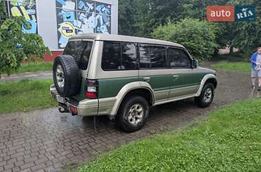 Внедорожник / Кроссовер Mitsubishi Pajero 1996 в 