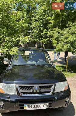 Внедорожник / Кроссовер Mitsubishi Pajero 2006 в 