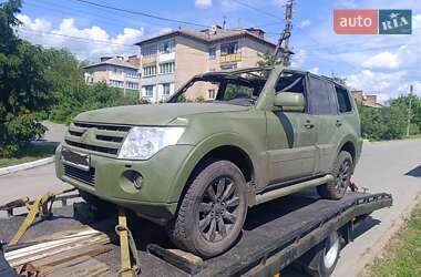 Внедорожник / Кроссовер Mitsubishi Pajero 2010 в Полтаве