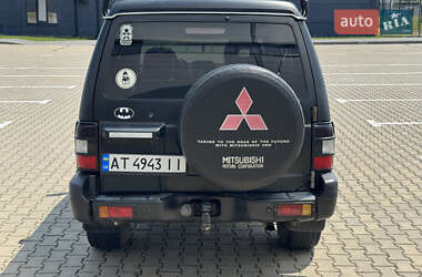Внедорожник / Кроссовер Mitsubishi Pajero 1991 в 