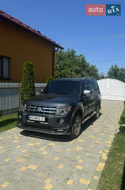 Внедорожник / Кроссовер Mitsubishi Pajero 2008 в Виноградове