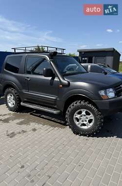 Внедорожник / Кроссовер Mitsubishi Pajero 2000 в Жовкве
