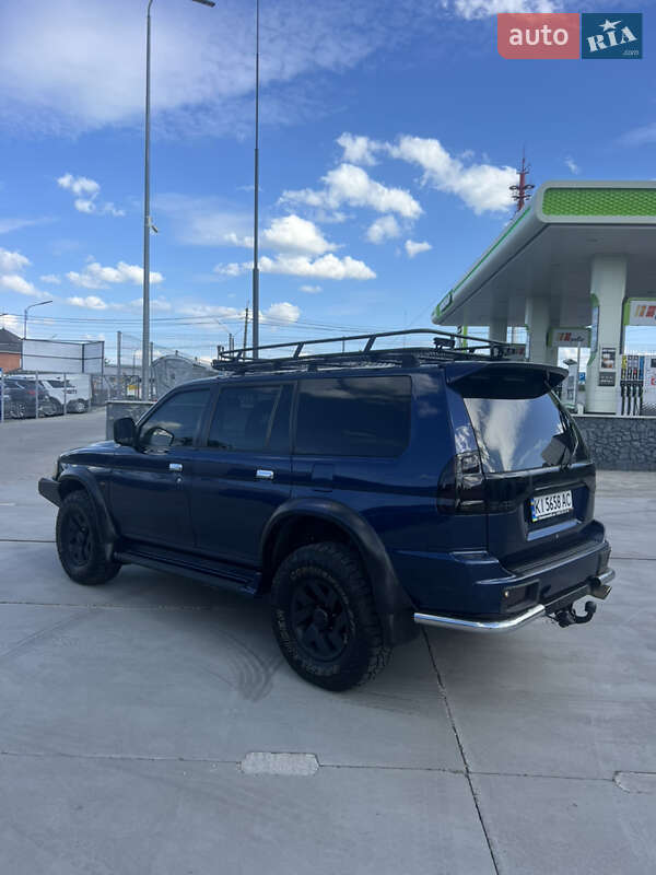 Внедорожник / Кроссовер Mitsubishi Pajero 2001 в Белой Церкви