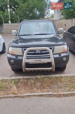 Внедорожник / Кроссовер Mitsubishi Pajero 2003 в 