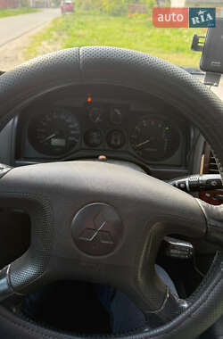 Внедорожник / Кроссовер Mitsubishi Pajero 2006 в 