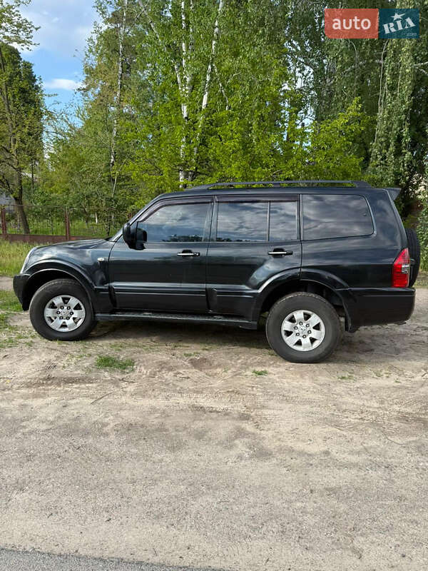 Позашляховик / Кросовер Mitsubishi Pajero 2006 в Черкасах