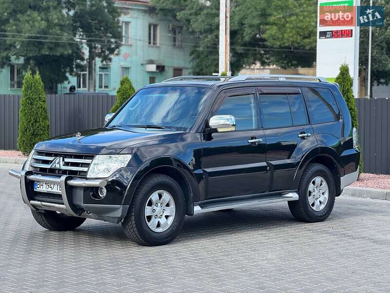 Позашляховик / Кросовер Mitsubishi Pajero 2007 в Одесі