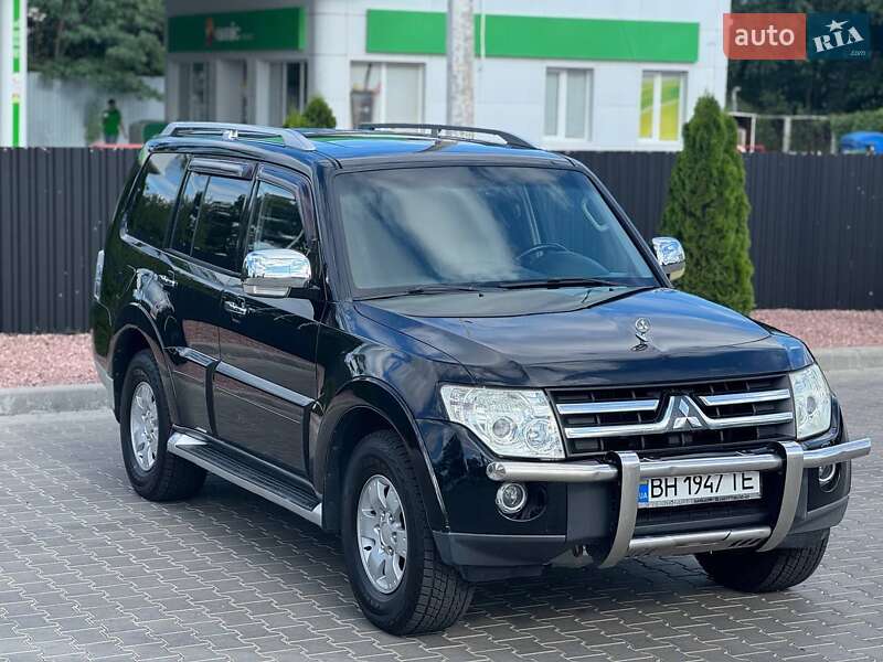 Mitsubishi Pajero 2007