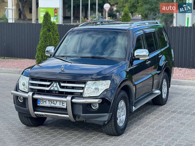 Позашляховик / Кросовер Mitsubishi Pajero 2007 в Одесі