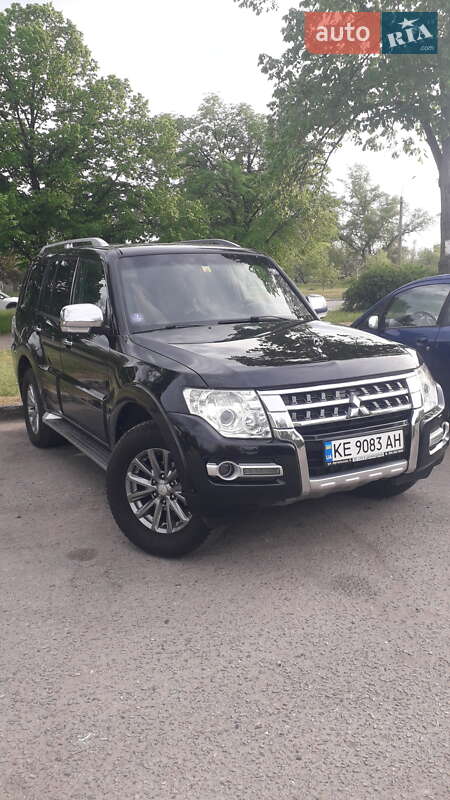 Позашляховик / Кросовер Mitsubishi Pajero 2007 в Запоріжжі