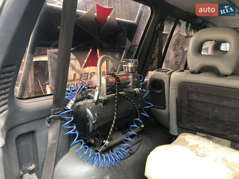 Позашляховик / Кросовер Mitsubishi Pajero 1997 в Дубовому