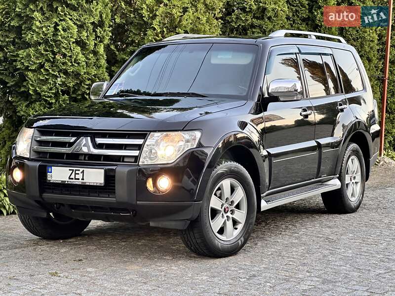 Mitsubishi Pajero 2008