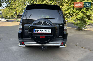 Позашляховик / Кросовер Mitsubishi Pajero 2007 в 
