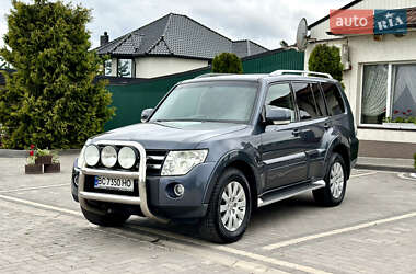 Внедорожник / Кроссовер Mitsubishi Pajero 2007 в 